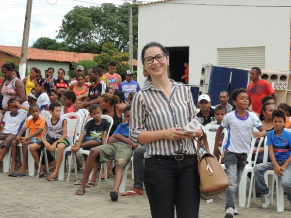 Entrega das bicicletas do programa pedala Piauí aos alunos da rede municipal de Curralinhos -PI - Imagem 2