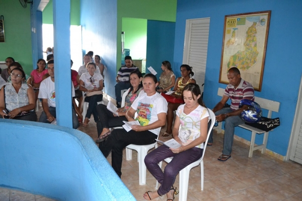 Palestra com fonoaudióloga encerra semana pedagógica e orienta professores sobre cuidados com a voz - Imagem 4