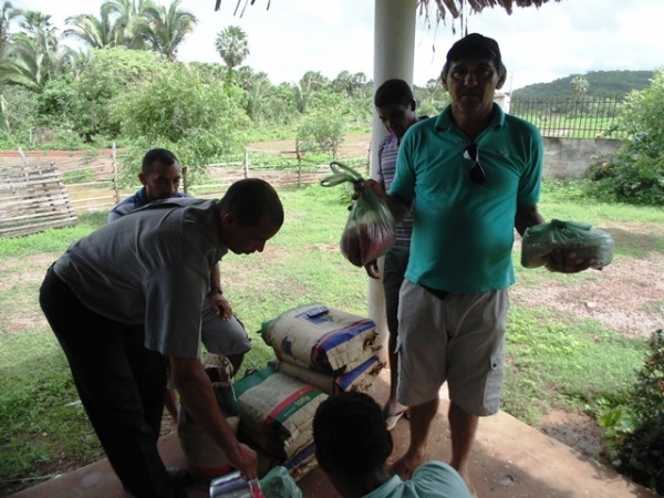  Prefeitura distribui sementes selecionadas para agricultores - Imagem 1