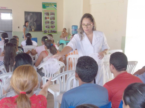 Merendeiras participam de curso de formação e treinamento.  - Imagem 12