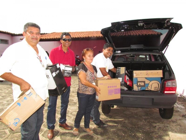 Prefeitura de Barras entrega veículo e novos equipamentos para o Conselho Tutelar - Imagem 2