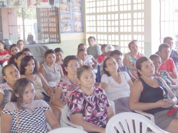 Merendeiras participam de curso de formação e treinamento.  - Imagem 1