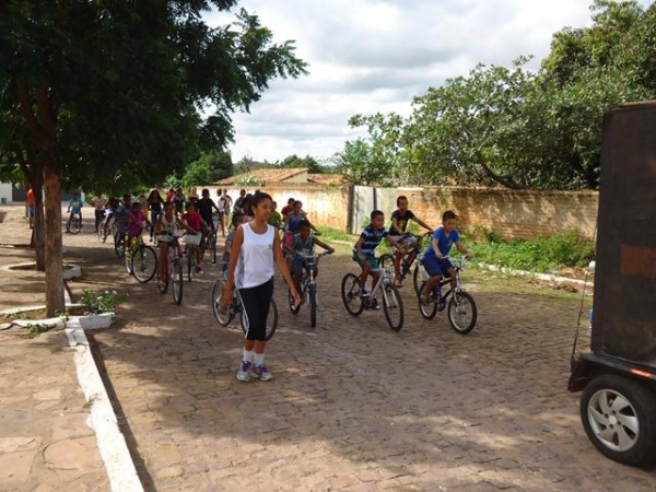 Alunos do Programa 2 Tempo participante de Ciclismo - Imagem 20