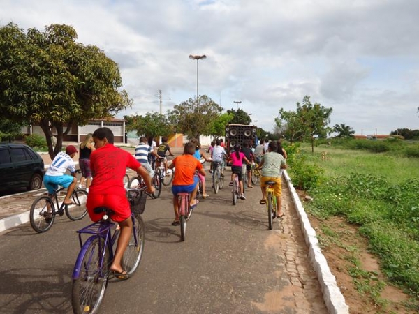 Alunos do Programa 2 Tempo participante de Ciclismo - Imagem 16