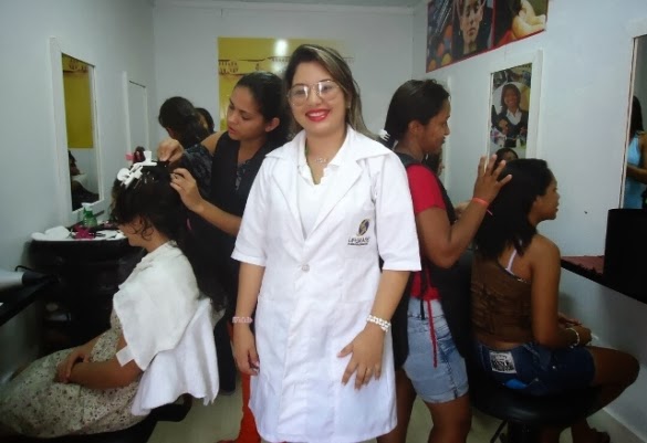 Jovem de Luís Correia se destaca em sala de aula e vira instrutora de programa estadual