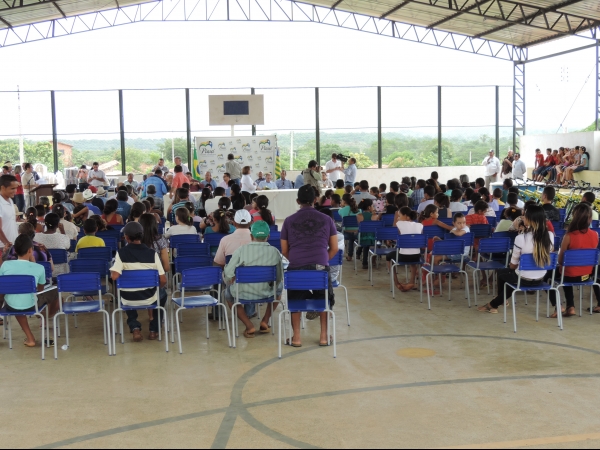Governador Wilson Martins Inaugura obras de seu governo em Barra D“Alcântara  - Imagem 18