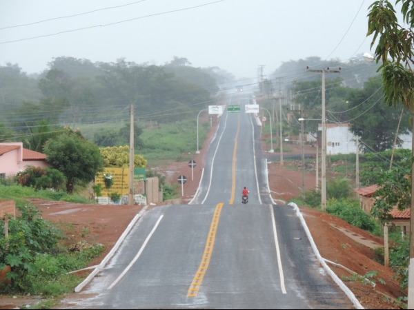 Governador Wilson Martins Inaugura obras de seu governo em Barra D“Alcântara  - Imagem 35