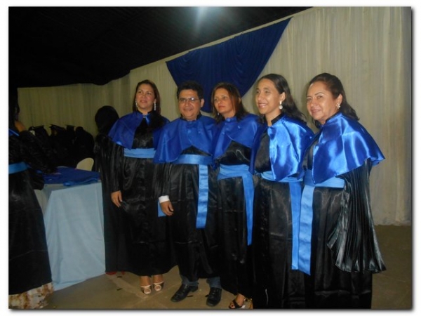 UAPI- UFPI CEAD do Polo de Inhuma realiza Solenidade Formatura de 41 Alunos do Curso de Pedagogia - Imagem 58