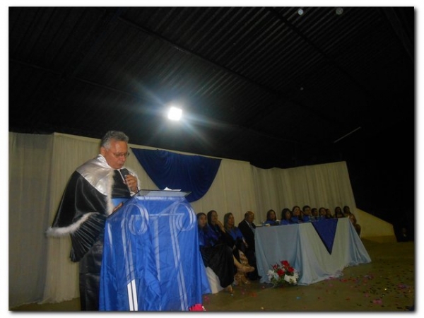 UAPI- UFPI CEAD do Polo de Inhuma realiza Solenidade Formatura de 41 Alunos do Curso de Pedagogia - Imagem 56