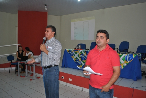 Lançado programa de mobilização para a educação de jovens e adultos - Imagem 1