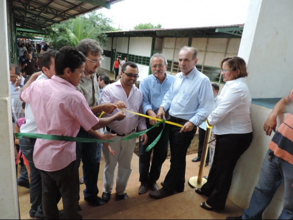 Governador Wilson Martins Inaugura obras de seu governo em Barra D“Alcântara  - Imagem 14