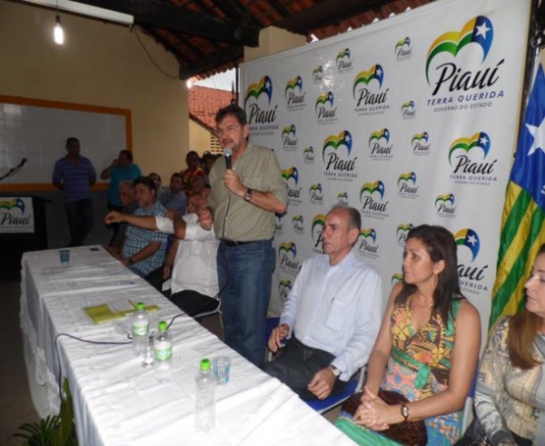 Wilson Martins inaugura obras e é recebido por lideranças políticas  - Imagem 20