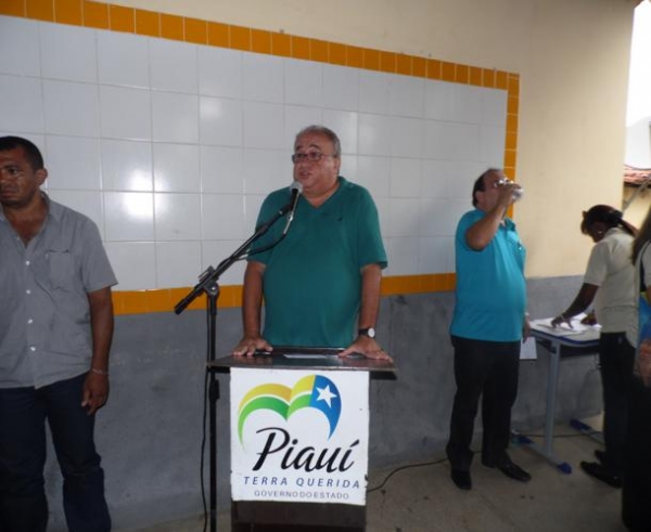 Wilson Martins inaugura obras e é recebido por lideranças políticas  - Imagem 14