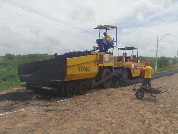 Obras de pavimentação asfáltica são iniciadas na cidade de São José do Divino-PI - Imagem 9