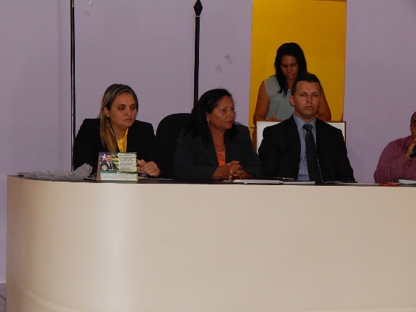 Vereadores de Lagoinha retornam aos Trabalhos para o ano de 2014