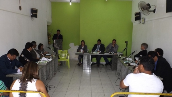 Prefeito Zé Henrique fala sobre ações de 2013 e anuncia ações para 2014 - Imagem 9