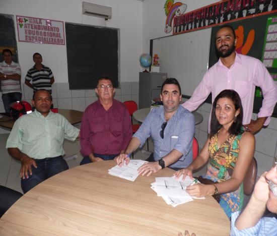Professores e vereadores recebem secretários de educação e de desenvolvimento rural - Imagem 3