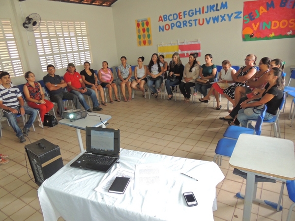Município de Pedro II lança o Projeto Reciclar - Imagem 1