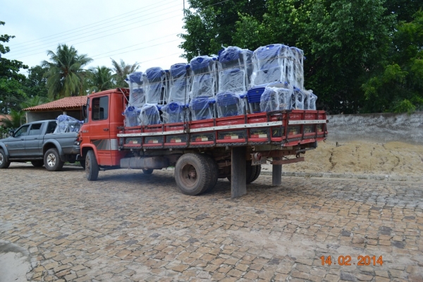 Prefeitura de Boa Hora prepara escolas para o início do ano letivo 2014 - Imagem 4