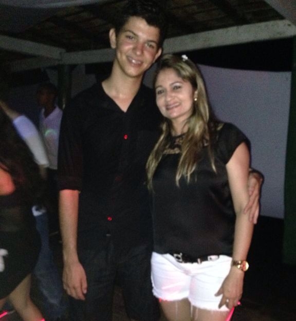 Olímpio Neto comemora aniversário com amigos e família - Imagem 2