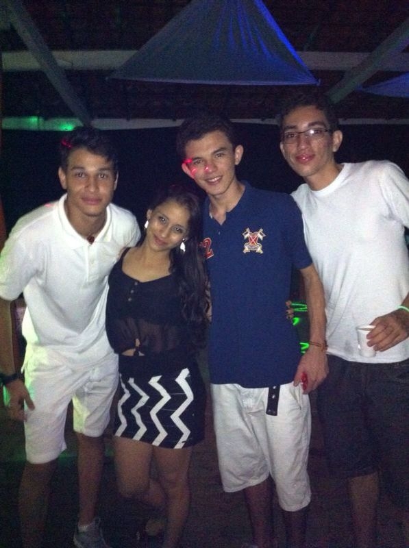 Olímpio Neto comemora aniversário com amigos e família - Imagem 17