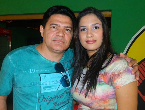 Empresário Paulo Gomes promoveu festa para autoridades políticas e populares em Mocambinho - Imagem 12