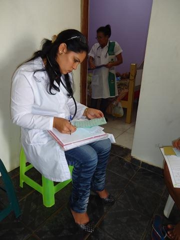 Dra.Liceidys Romero completamente adaptada na cidade de Ipiranga - Imagem 5