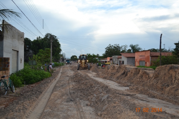 A obra de asfaltamento da PI 331 começa a receber aterro. - Imagem 39