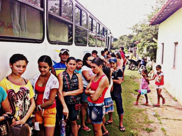 Comunidade Bonfim recebe o ônibus do projeto Prefeitura na Comunidade - Imagem 4