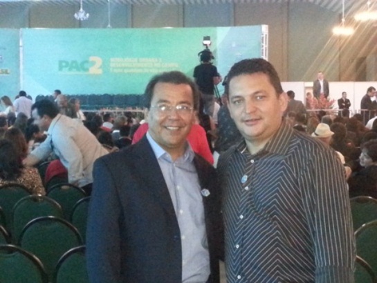 Prefeito de Água Branca Jonas Moura esteve presente no encontro com a Presidente Dilma