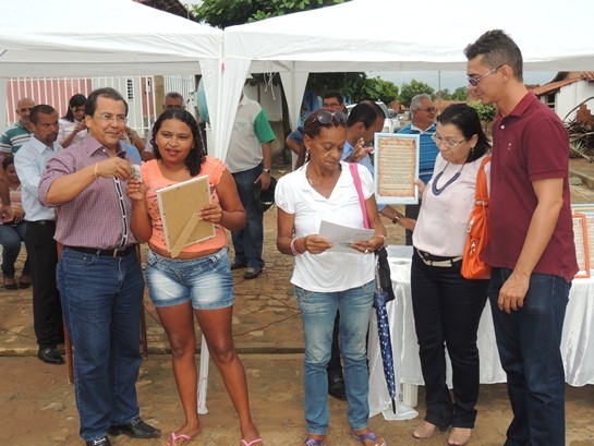Água-branquenses são contemplados com casa própria - Imagem 21