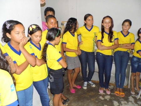 Prefeito Airton Veloso e secretária municipal de Educação, fazem entrega de bicicletas do programa pedala Piauí - Imagem 5