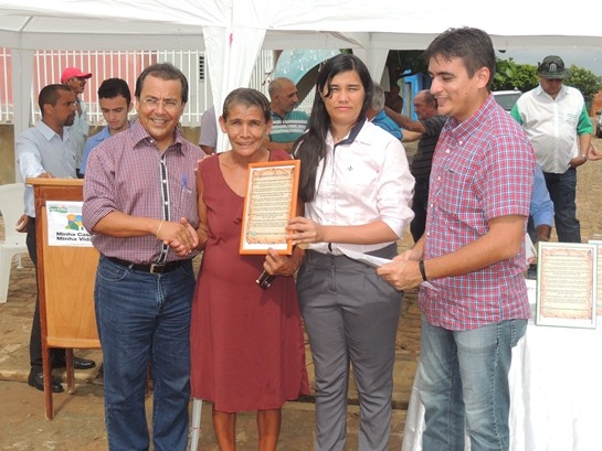 Água-branquenses são contemplados com casa própria - Imagem 15