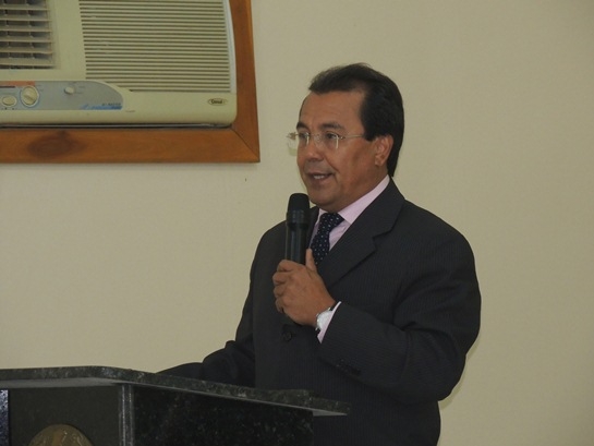 Prefeito Jonas Moura discursa na abertura dos trabalhos da Câmara de Vereadores de Água Branca. - Imagem 7