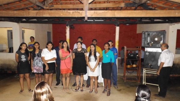 Prefeito assina lei que cria o dia do evangélico - Imagem 17