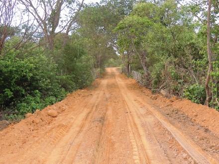 Prefeitura conclui outro trecho de estrada ligando as comunidades Lapa e Pedra Ume