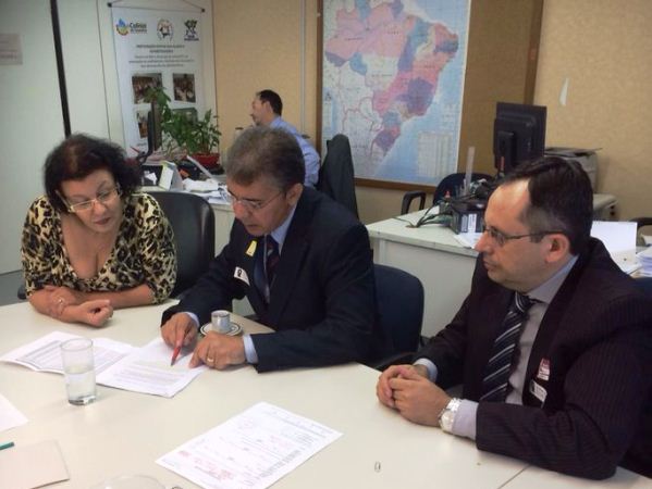 Prefeito consegue ampliar vagas do EJA para Campo Maior