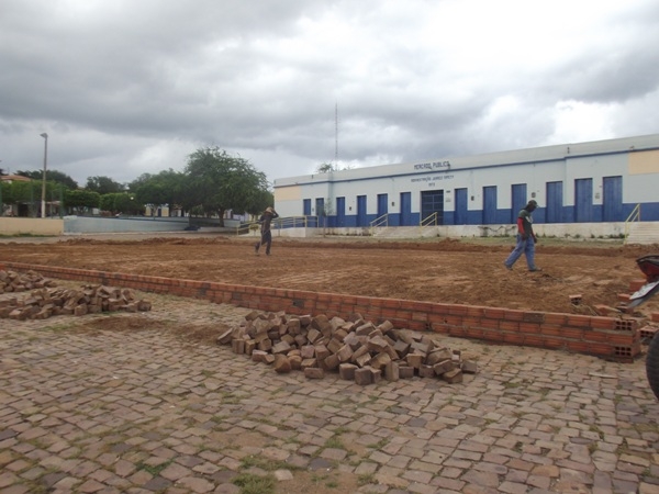 Prefeitura de Santa Rosa realiza obra para melhorar estrutura no centro da cidade - Imagem 2