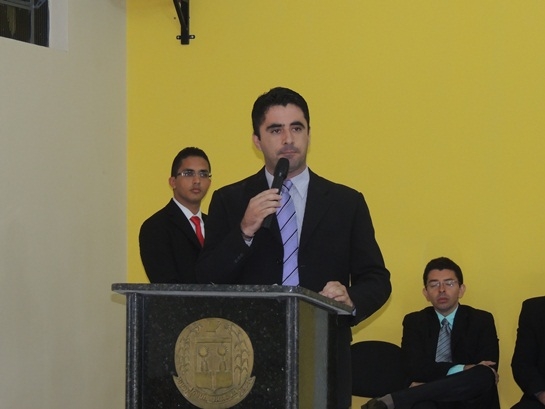 Prefeito Jonas Moura discursa na abertura dos trabalhos da Câmara de Vereadores de Água Branca. - Imagem 4