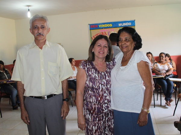 Prefeito participa de encerramento do Encontro Pedagógico 2014 - Imagem 8