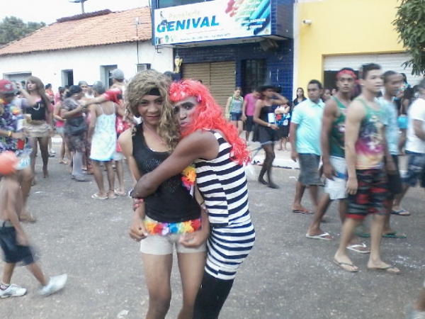 Fotos do corso do “Zé Pereira” de São Pedro do Piauí. - Imagem 10