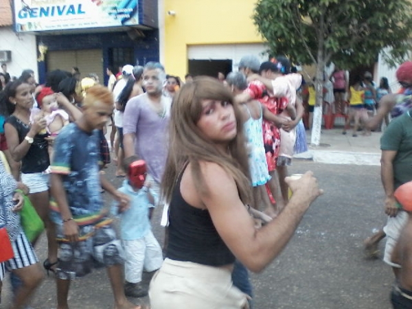 Fotos do corso do “Zé Pereira” de São Pedro do Piauí. - Imagem 43