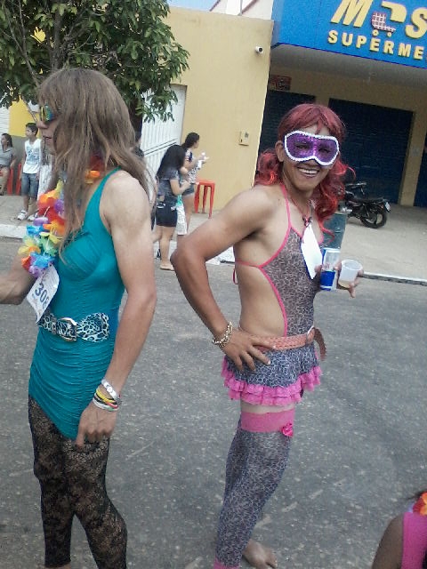 Fotos do corso do “Zé Pereira” de São Pedro do Piauí. - Imagem 18