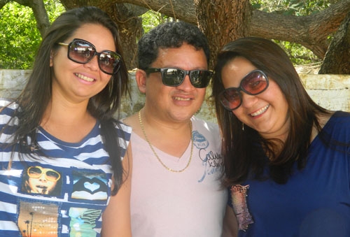 Agradecendo aos amigos e familiares que estiveram conosco em uma grande festa - Imagem 31