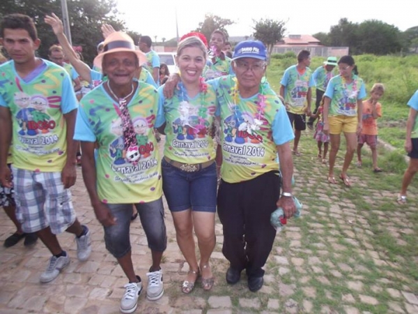 I Grito de Carnaval da TERCEIRA IDADE - Bloco Vaidoso 2014 - Imagem 3
