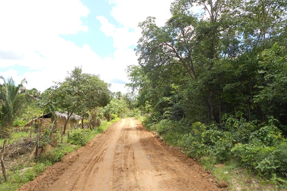 Prefeita Claudia lobo iniciou  Recuperação das  estrada do Para  Batins - Imagem 28
