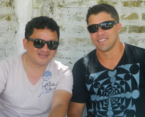 Agradecendo aos amigos e familiares que estiveram conosco em uma grande festa - Imagem 11