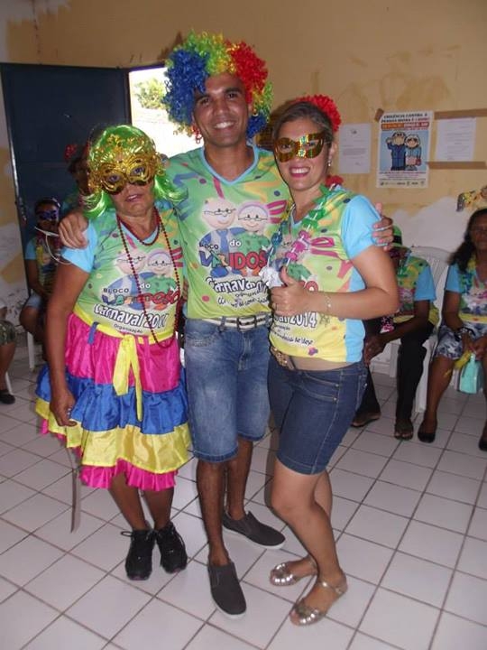 I Grito de Carnaval da TERCEIRA IDADE - Bloco Vaidoso 2014 - Imagem 10