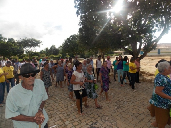 SMAS promove caminhada com idosos pelas ruas de Canavieira - Imagem 5