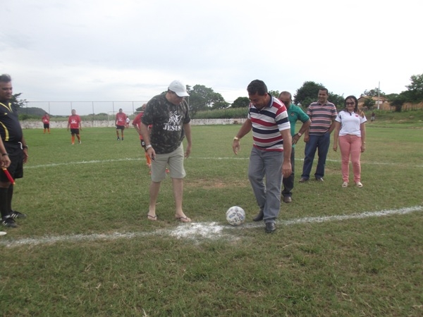 Tanque vence Corrente por 6 X 1 em Jogo de estréia na V Copa de Santa Rosa do Piauí - Imagem 4